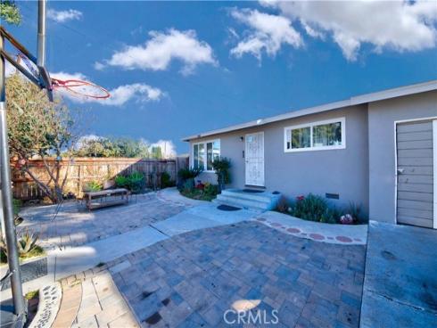 117 S Daisy   Avenue, Santa Ana, CA