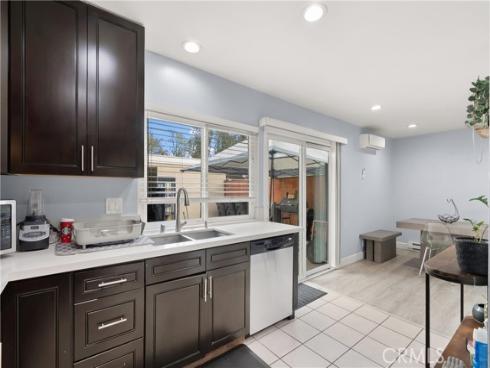 3041 S Sycamore D Street, Santa Ana, CA