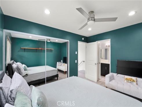 3041 S Sycamore D Street, Santa Ana, CA