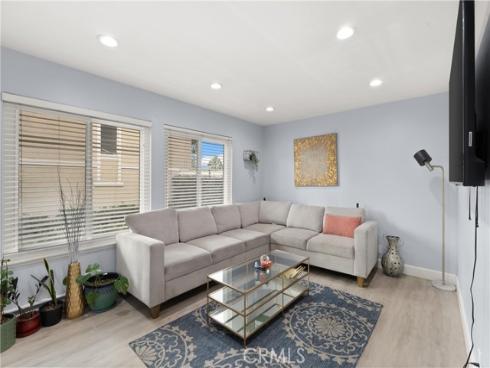 3041 S Sycamore D Street, Santa Ana, CA