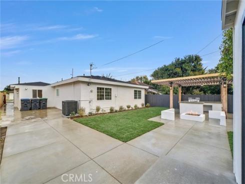 734 S Toland Street, Santa Ana, CA