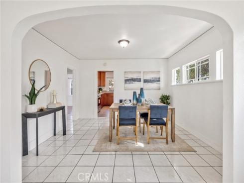 1103 Hickory , Santa Ana, CA