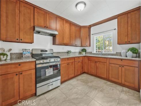 1103 Hickory , Santa Ana, CA