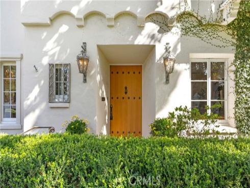 2003 N Victoria Drive, Santa Ana, CA