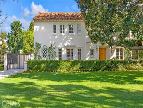 2003 N Victoria Drive, Santa Ana, CA