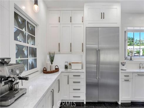 2003 N Victoria Drive, Santa Ana, CA