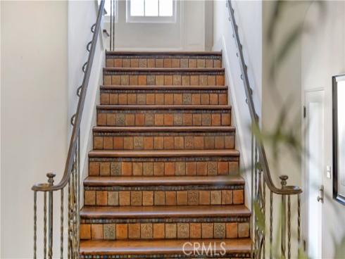 2003 N Victoria Drive, Santa Ana, CA