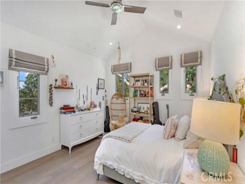 2003 N Victoria Drive, Santa Ana, CA