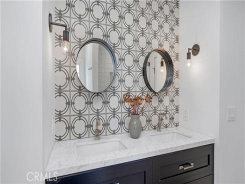 2003 N Victoria Drive, Santa Ana, CA