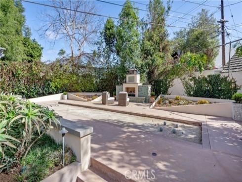 2003 N Victoria Drive, Santa Ana, CA