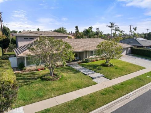 12352 Ranchwood Road, Santa Ana, CA