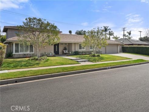 12352 Ranchwood Road, Santa Ana, CA