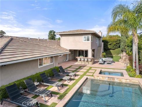 12352 Ranchwood Road, Santa Ana, CA