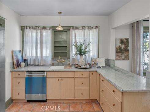 922 N Lacy Street, Santa Ana, CA