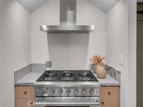 922 N Lacy Street, Santa Ana, CA