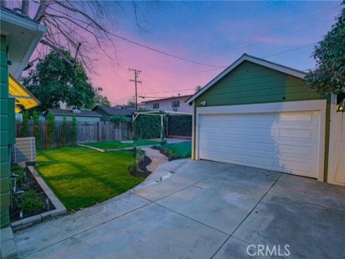 922 N Lacy Street, Santa Ana, CA