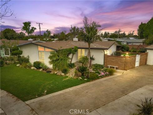 1613 E Wellington Avenue, Santa Ana, CA