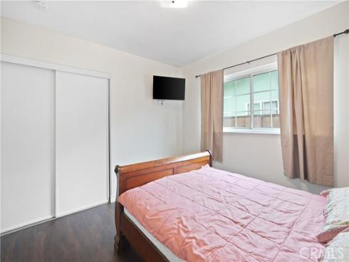 1613 E Wellington Avenue, Santa Ana, CA