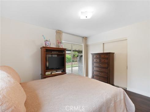 1613 E Wellington Avenue, Santa Ana, CA