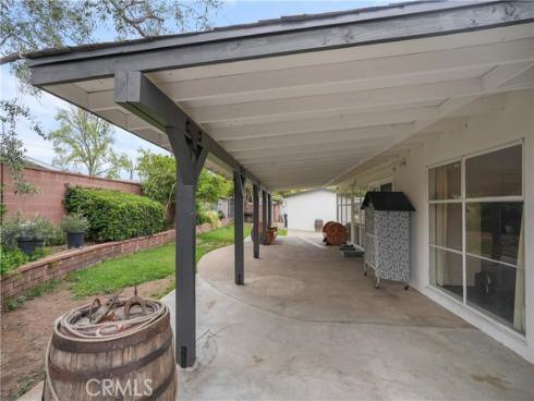 1613 E Wellington Avenue, Santa Ana, CA