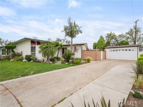 1613 E Wellington Avenue, Santa Ana, CA