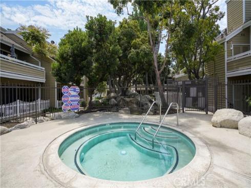 3690 S Bear  5  Street, Santa Ana, CA