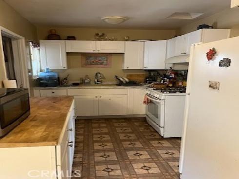 1205 English Street, Santa Ana, CA