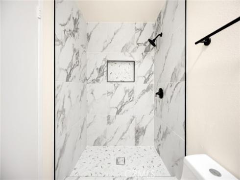 2501 W Sunflower H1 Avenue, Santa Ana, CA