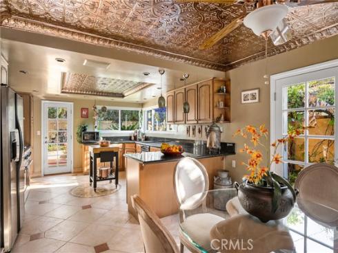 433 W Santa Clara Avenue, Santa Ana, CA