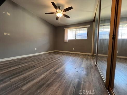 521 S Lyon 45 Street, Santa Ana, CA