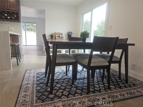 822 E Borchard Avenue, Santa Ana, CA