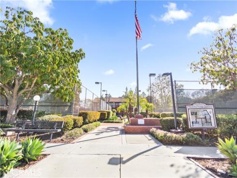 1000 W Macarthur  106  Boulevard, Santa Ana, CA