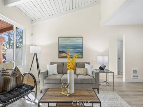 1000 W Macarthur 106 Boulevard, Santa Ana, CA