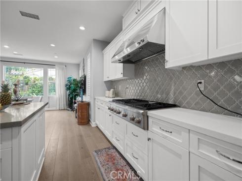 2020 Picasso , Santa Ana, CA