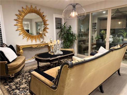 2020 Picasso , Santa Ana, CA