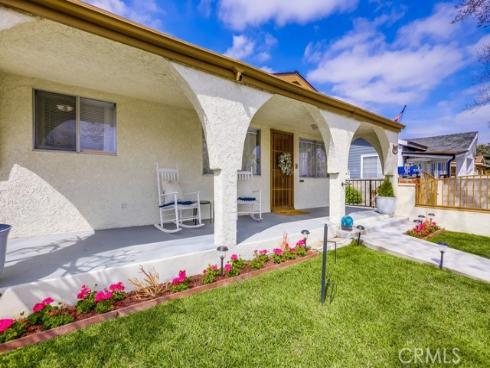 1127 W. Myrtle St. , Santa Ana, CA