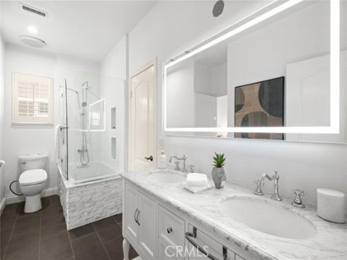 1934 W Red Fox Road, Santa Ana, CA