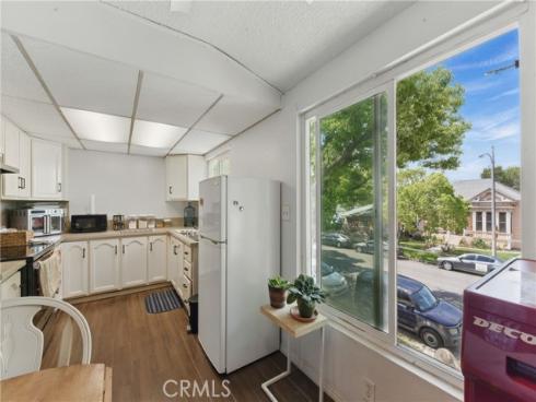 611 S Orange 11 Avenue, Santa Ana, CA