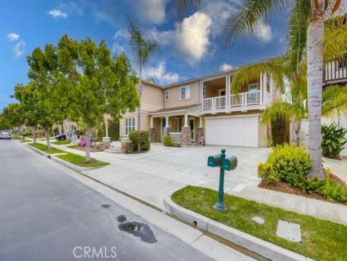 1916 W Blackhawk Drive, Santa Ana, CA
