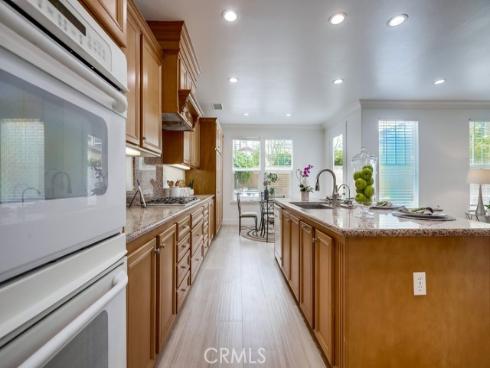 1916 W Blackhawk Drive, Santa Ana, CA