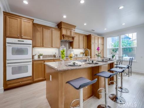 1916 W Blackhawk Drive, Santa Ana, CA