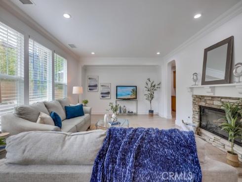 1916 W Blackhawk Drive, Santa Ana, CA