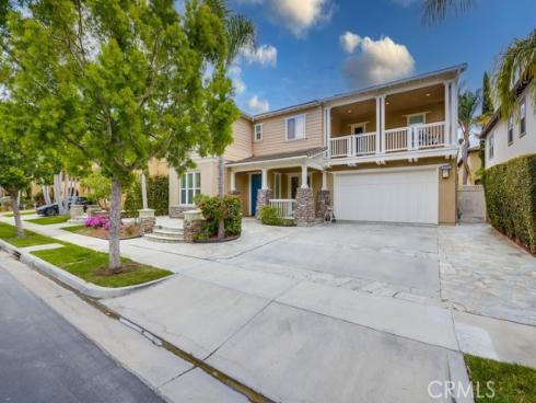 1916 W Blackhawk Drive, Santa Ana, CA