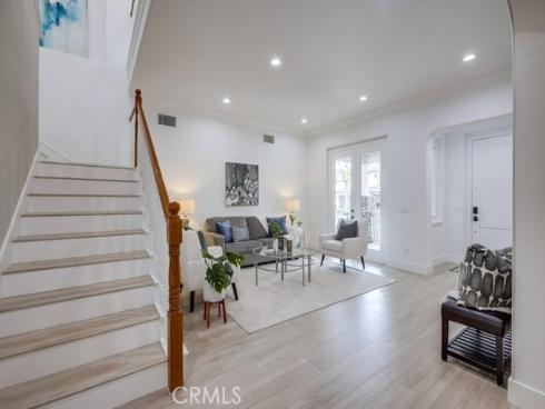 1916 W Blackhawk Drive, Santa Ana, CA