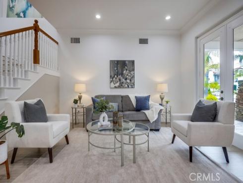 1916 W Blackhawk Drive, Santa Ana, CA