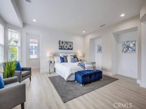 1916 W Blackhawk Drive, Santa Ana, CA