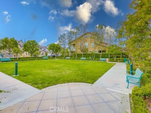 1916 W Blackhawk Drive, Santa Ana, CA