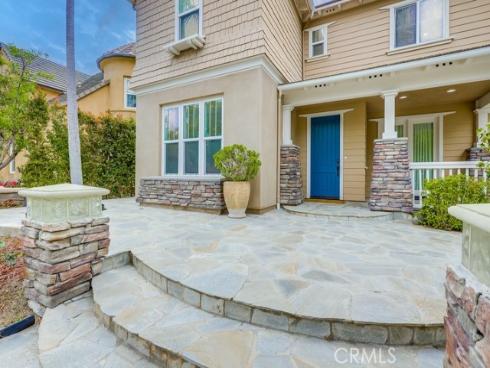 1916 W Blackhawk Drive, Santa Ana, CA