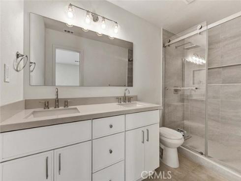 1226 W Walnut Street, Santa Ana, CA