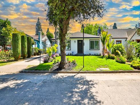 835 Freeman Street, Santa Ana, CA